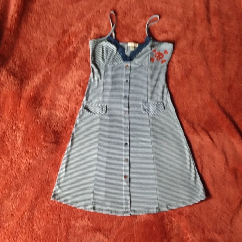 LIKE NEW Striped summer dress